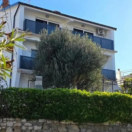 Apartment With A Parking Space Palit, Rab - 4983