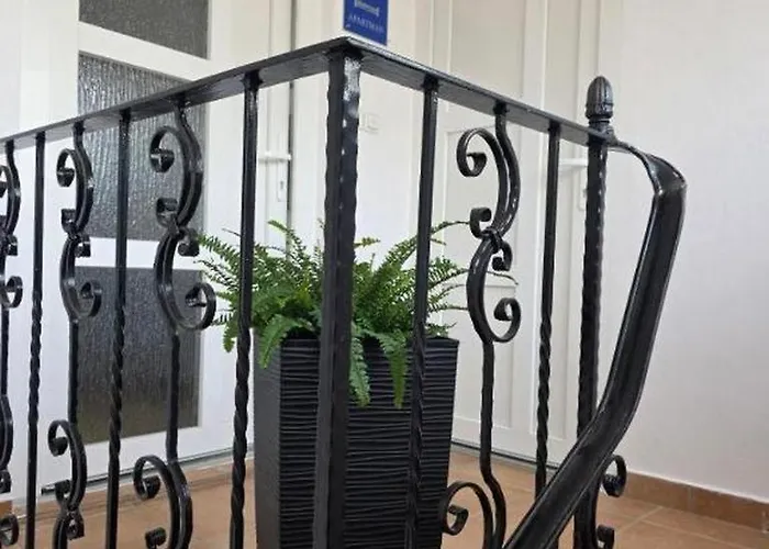 Apartman With Parking Space Palit, Rab - 4983 Palit